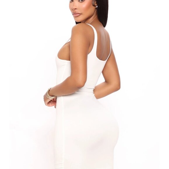 FASHION NOVA Stila doubled Lined White Mini Dress Sz Small NEW NWT - Picture 3 of 3